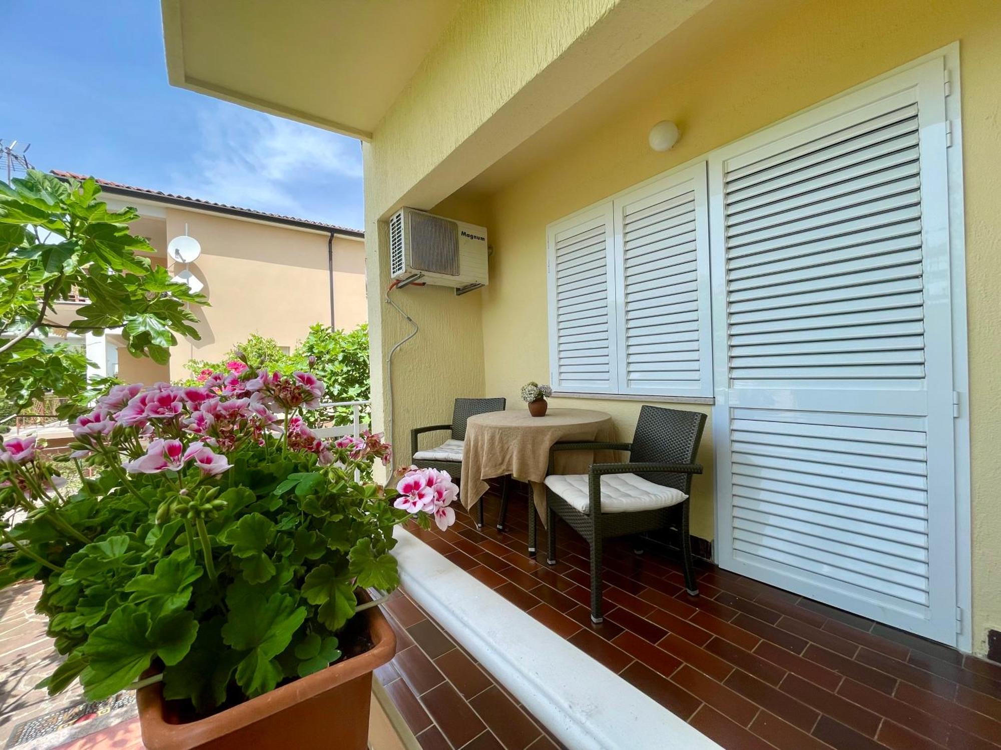 Apartments Maria Umago Esterno foto